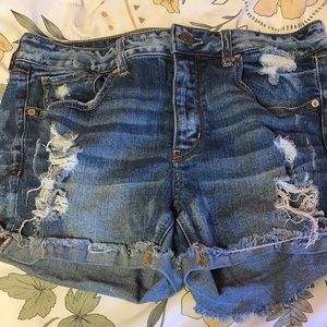 American eagle Tomgirl shorts